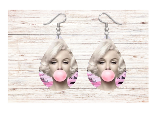 Marilyn Earrings - Snarky Junkie